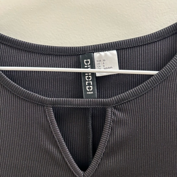 Black short sleeve dress - Picture 4 of 5